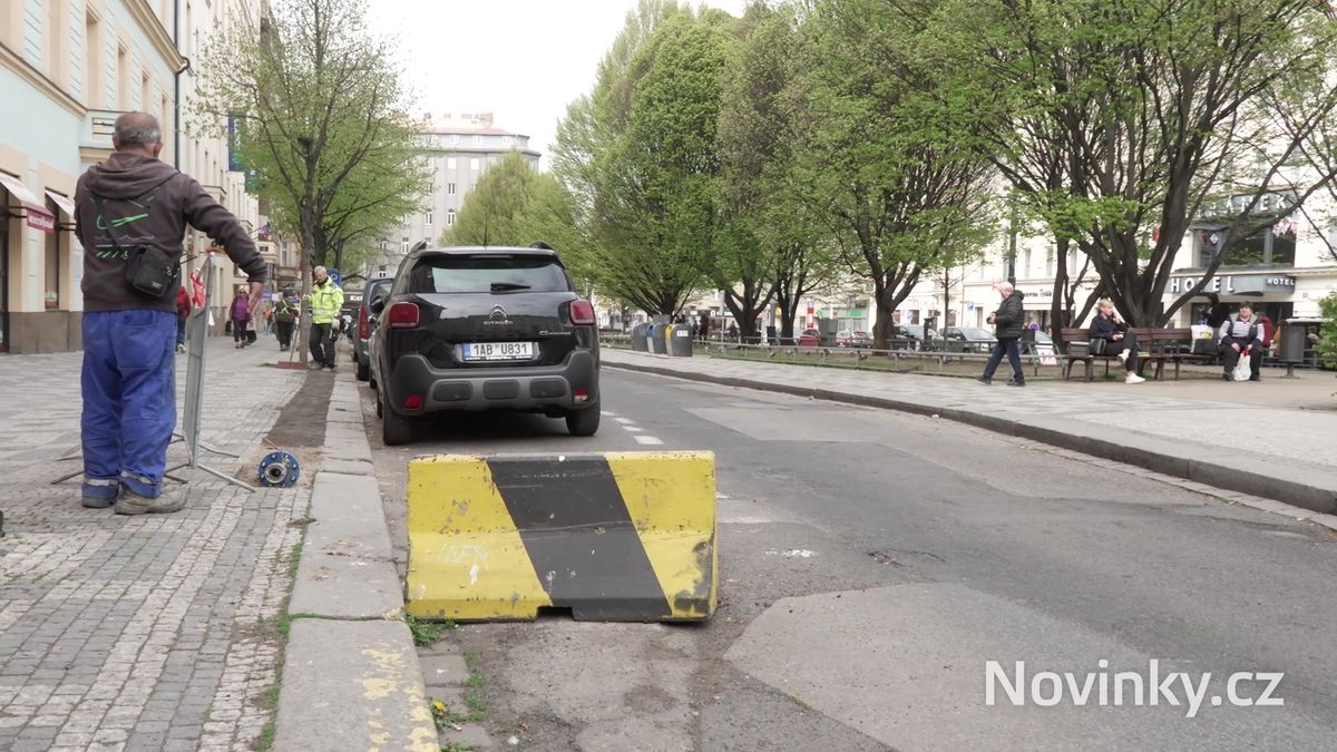 Na pražském Tylově náměstí odstartovala kompletní rekonstrukce